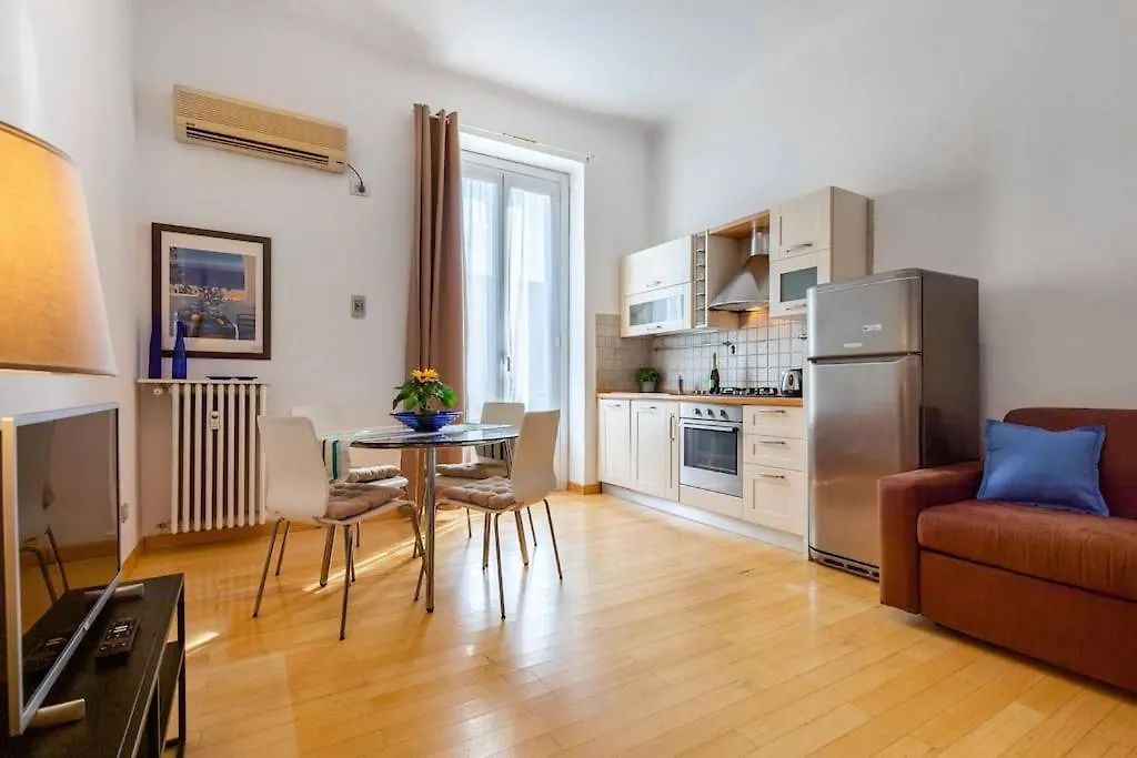 Casa Plinio - Porta Venezia - Stazione Centrale Milan Apartment